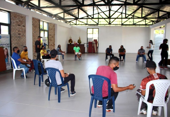 Canchas sintéticas y clubes deportivos se preparan para reactivarse Canchas sintéticas y clubes deportivos se preparan para reactivarse