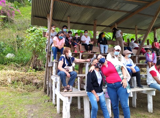 En Corinto se priorizan obras para comunidades del sector rural - Martha Velasco - alcaldesa. En Corinto se priorizan obras para comunidades del sector rural - Martha Velasco - alcaldesa.