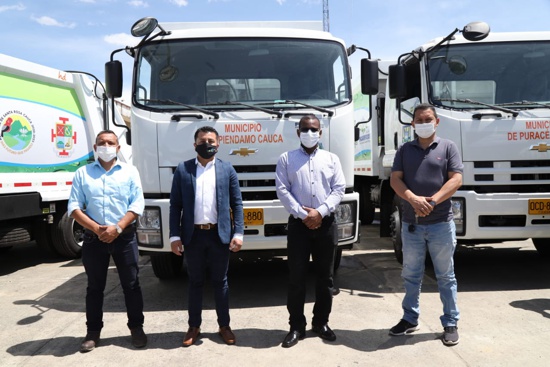Entregan 4 nuevos carros recolectores de basura para el Cauca Entregan 4 nuevos carros recolectores de basura para el Cauca
