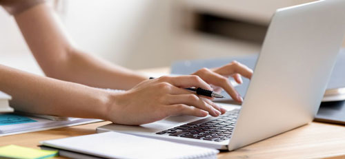 Estudiantes universitarios opinan sobre la educación virtual