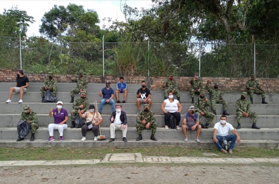 Jornada de recuperación de zonas verdes en Lomas de Granada lideró la Secretaría de Deporte y Cultura