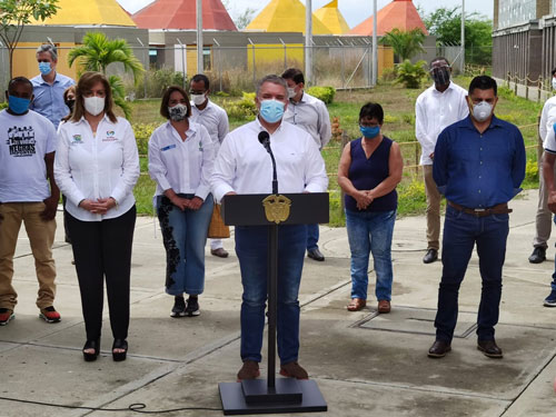 Presidente comprometido en hallar responsables del asesinato de jóvenes