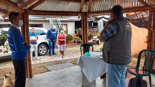 Secretaría de Tránsito atendió solicitudes de la comunidad de Cajete Secretaría de Tránsito atendió solicitudes de la comunidad de Cajete