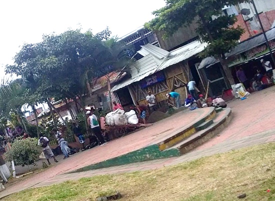Alerta de inseguridad en Quilichao - Plazoleta Centro Comercial La Estación.
