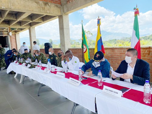 Autoridades realizan consejo de seguridad en Buenos Aires Autoridades realizan consejo de seguridad en Buenos Aires