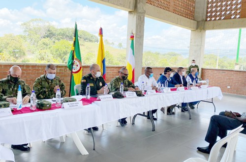 Autoridades realizan consejo de seguridad en Buenos Aires Autoridades realizan consejo de seguridad en Buenos Aires