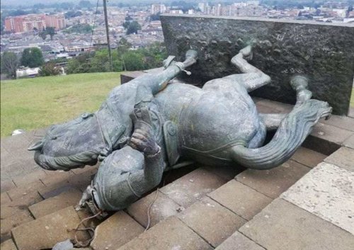 EL MACHO COBARDE
