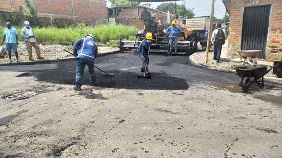 Ejecutan pavimentación de vías en Guachené Ejecutan pavimentación de vías en Guachené