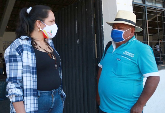 Entregan insumos a familias cafeteras en Santander de Quilichao - Lucy Amparo Guzmán - Alcaldesa Municipal.