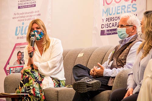 Programa 1000 mujeres y personas con discapacidad trabajando desde casa
