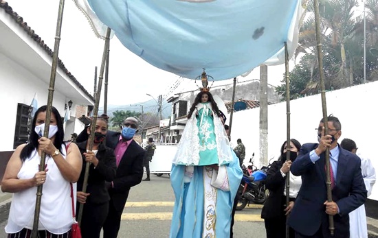 Niña María de Caloto intercede por nosotros