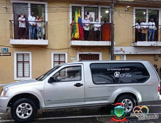 Condolencias a la familia por el fallecimiento de Uriel Fernando Cardona