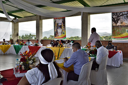 Alcaldes del norte del Cauca comprometidos con la educación de calidad Alcaldes del norte del Cauca comprometidos con la educación de calidad