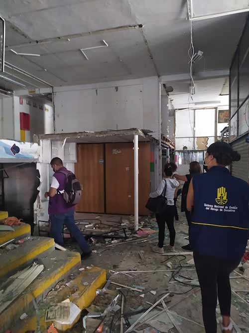Continúan jornadas de evacuación en el Centro Comercial Anarkos