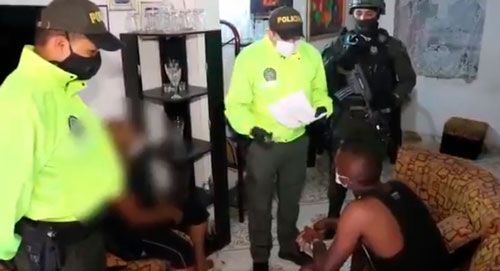 Capturan a responsables que lanzaron granada en un CAI de policía