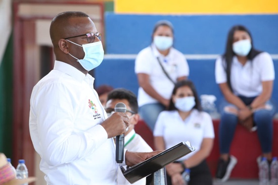 Elías Larrahondo, gobernador del Cauca Elías Larrahondo, gobernador del Cauca