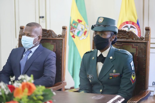 Elías Larrahondo Carabalí, le otorgó la medalla José Hilario López
