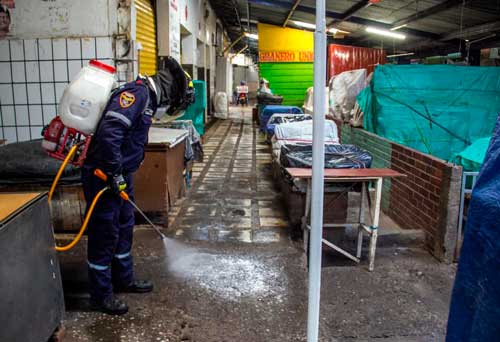 Administración Municipal realizó jornadas de desinfección en La Esmeralda Administración Municipal realizó jornadas de desinfección en La Esmeralda