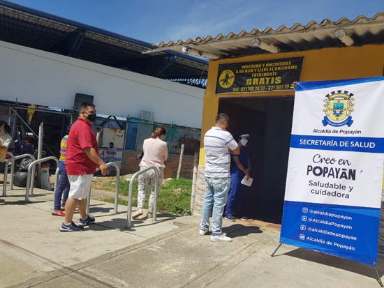 Pruebas rápidas en la comuna 2 y Plaza de Mercado de Bello Horizonte