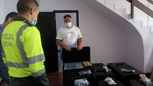 Entrega de equipos audiovisuales a la seccional de Tránsito de la Policía Metropolitana de Popayán