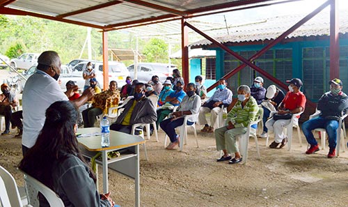 Alcaldesa de Santander de Quilichao en compañía de su equipo de gobierno visitaron la vereda San Isidro Alcaldesa de Santander de Quilichao en compañía de su equipo de gobierno visitaron la vereda San Isidro