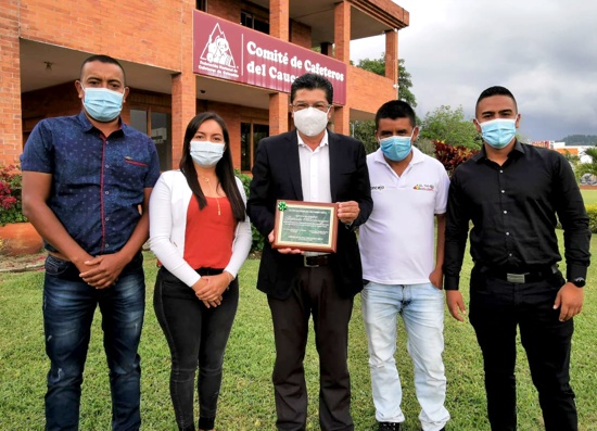 Gerardo Montenegro Paz recibió reconocimiento del Concejo de El Tambo - Cauca Gerardo Montenegro Paz recibió reconocimiento del Concejo de El Tambo - Cauca