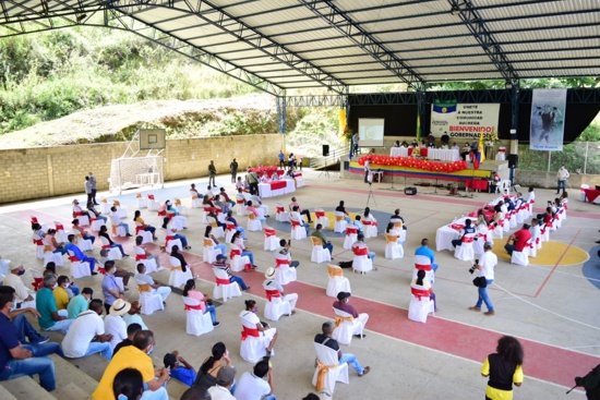 Inversión educativa, vial y ambiental para el municipio de Sucre