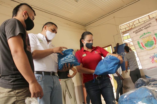 Kits de aseo y bioseguridad para migrantes venezolanos en Corinto