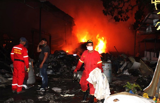 Se incendió galpón de reciclaje en Quintero, Caloto Se incendió galpón de reciclaje en Quintero, Caloto