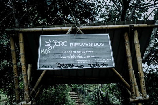 Vandalismo contra área de conservación en cerro Las Tres Cruces de Popayán Vandalismo contra área de conservación en cerro Las Tres Cruces de Popayán