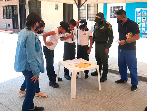 El barrio Carlos Primero vivió una jornada lúdica y pedagógica para niños y niñas El barrio Carlos Primero vivió una jornada lúdica y pedagógica para niños y niñas