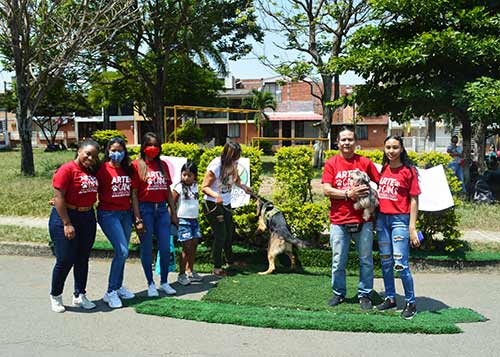 FESTIVAL CANINO DE DISFRACES EN QUILICHAO
