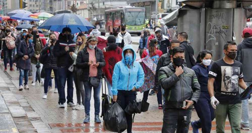 253 fallecidos y 10.196 contagiados este sábado