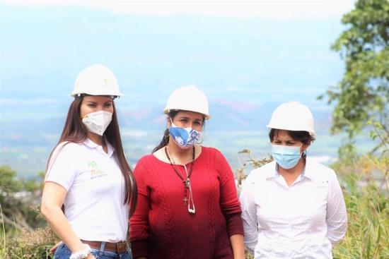 Avanza pavimentación de vía San Pedro – La Palomera en Quilichao Avanza pavimentación de vía San Pedro – La Palomera en Quilichao