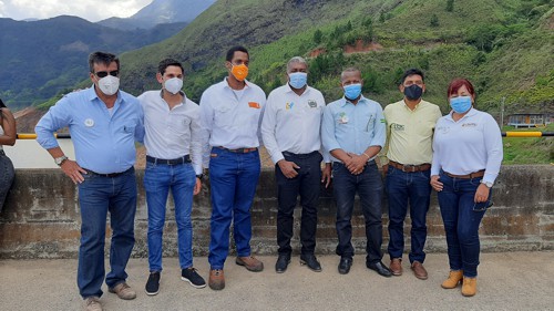 CEO ENTREGA OBRAS PARA LA INTERCONEXIÓN ELÉCTRICA DE 559 FAMILIAS SUAREÑAS