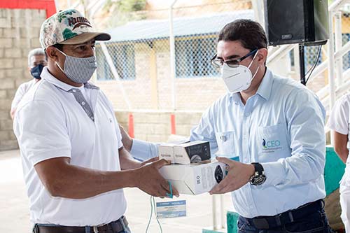 CEO CIERRA EL AÑO ENTREGANDO OBRAS DE CONEXIÓN ELÉCTRICA PARA 2.016 FAMILIAS DE EL TAMBO