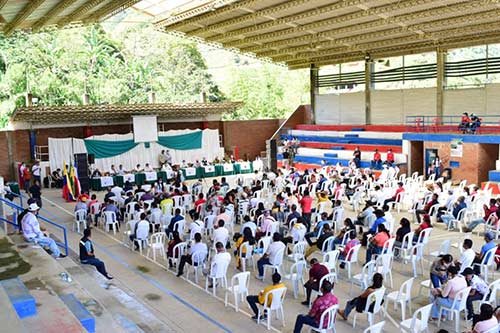 Gobierno Departamental hace realidad el sueño de la pavimentación El Estrecho - Balboa – Argelia - El Plateado Gobierno Departamental hace realidad el sueño de la pavimentación El Estrecho - Balboa – Argelia - El Plateado