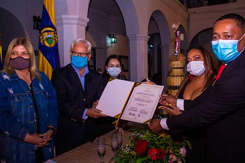 24 líderes afro fueron galardonados por sus significativos aportes en Popayán