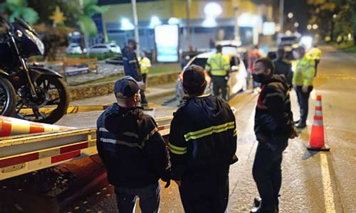 Desacato al toque de queda dejó 40 vehículos inmovilizados