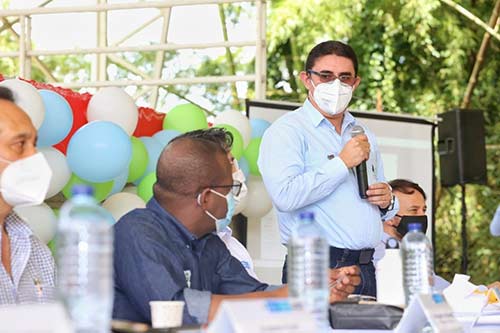 CEO CIERRA EL AÑO ENTREGANDO OBRAS DE CONEXIÓN ELÉCTRICA PARA 2.016 FAMILIAS DE EL TAMBO