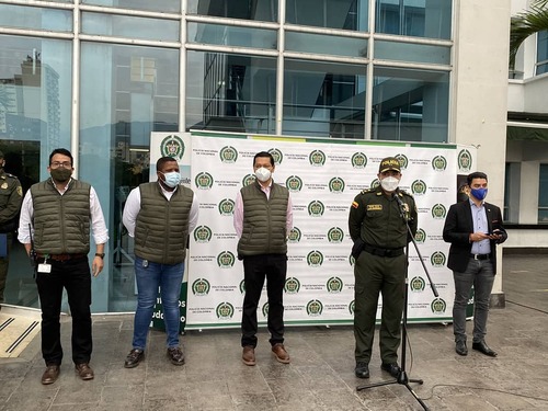 Balance del toque de queda y ley seca continuo en Cali