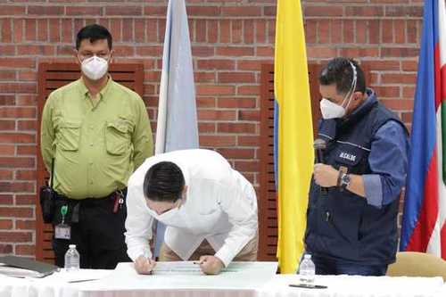 Firma de pacto de reactivación para el sector nocturno