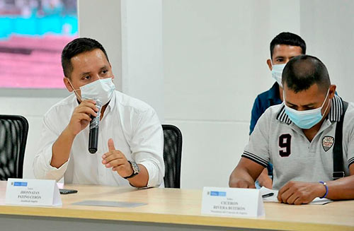 Gobernador del Cauca junto al ministro del Interior acordaron acciones e inversiones para el municipio de Argelia