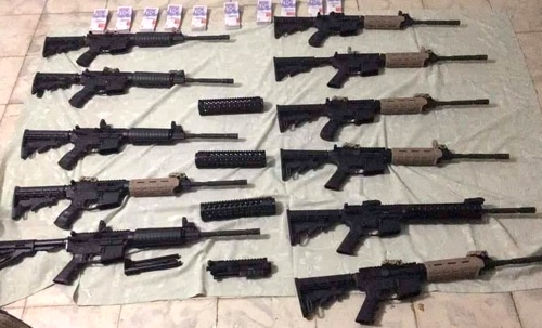 Cárcel para mujer que comercializaba armas en Cali