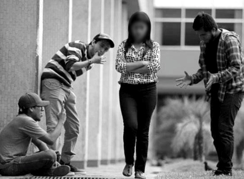 Déjame caminar por la calle tranquila - Acoso callejero - Piropo