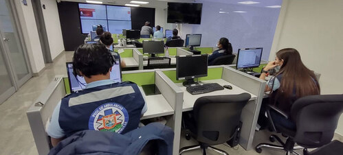 Habilitan canal de comunicación para solucionar dudas sobre vacunación