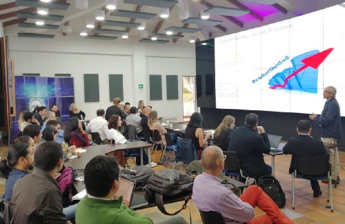 La innovación es fundamental para el sector productivo La innovación es fundamental para el sector productivo