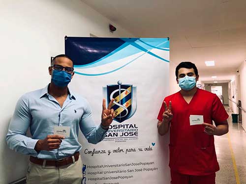 Médicos vacunados
