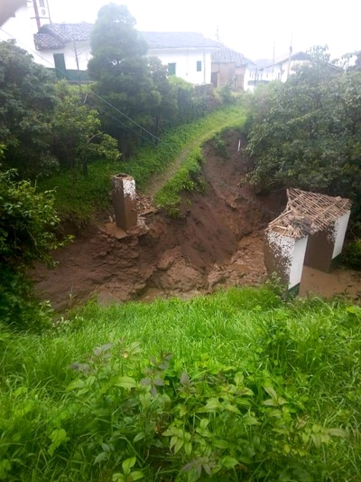Avenida torrencial afectó al municipio de San Sebastián