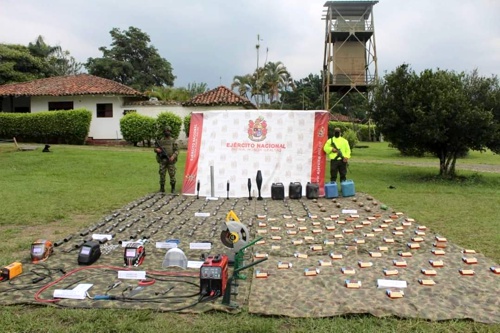 Desmantelan arsenal de guerra en el norte del Cauca Desmantelan arsenal de guerra en el norte del Cauca
